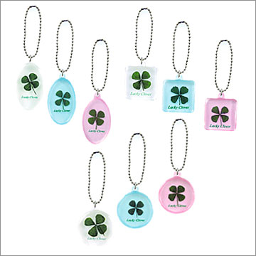 Lucky Clover｜商品情報｜タカラトミーアーツ